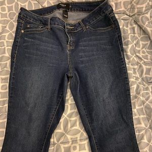 Torrid mid rise skinny jean